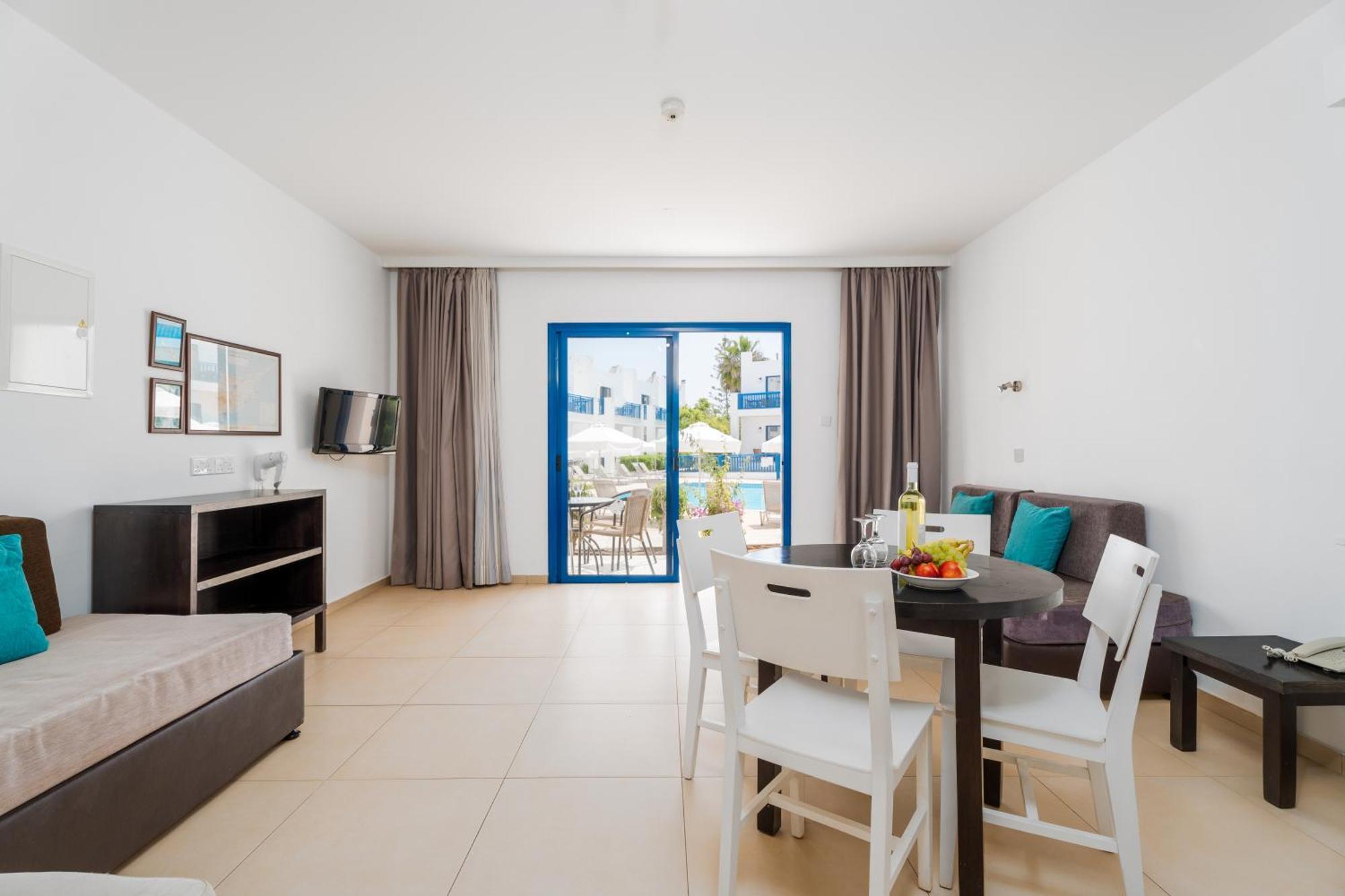 Kritamo Beach Hotel Apartments Agia Napa Exterior foto
